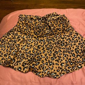 Adorable cheetah bow skirt!!